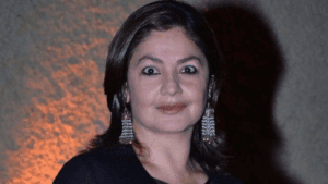 bolly-wood-pooja-bhat-liqur-driks
