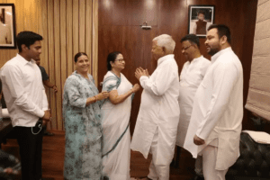 opposit-parties-laalu-yaadav-mamatha-rahul-yachoori