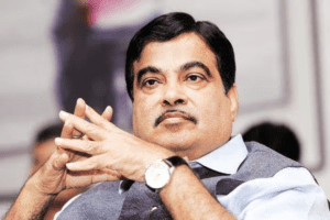 gadkari-kefD-ethanol-vehicle-lounch