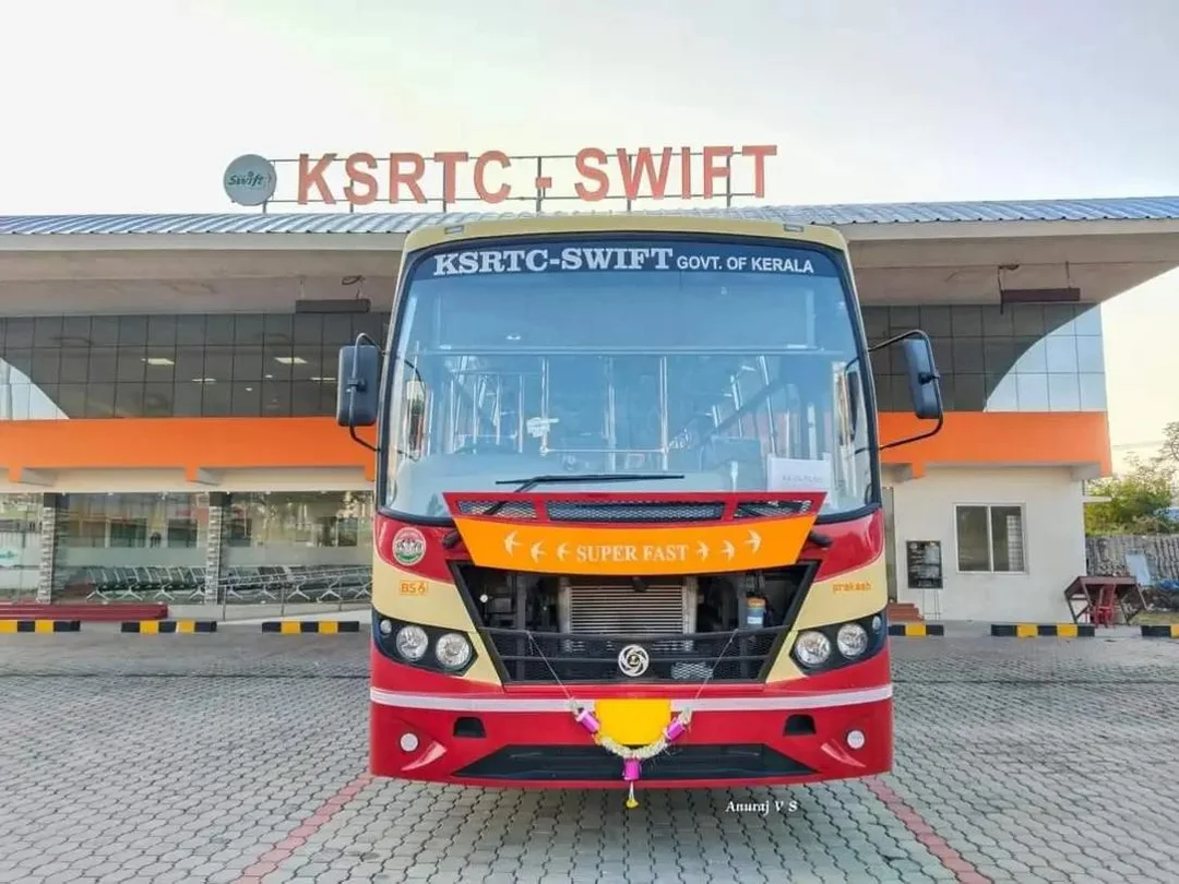 new-ksrtc-swift-super-fast-bus-test-alto-ganeskumar-antony-raju-biju-prabhakar