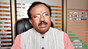 muraleedharan-bjp-mv.govindan-cpm