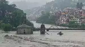 flood-landslide-mazha-rough-sea