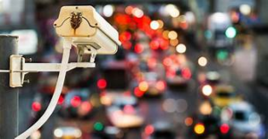 speed-lock-vehicles-traffic-camera-ai