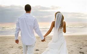 married-couples-lady-man-amma-brother