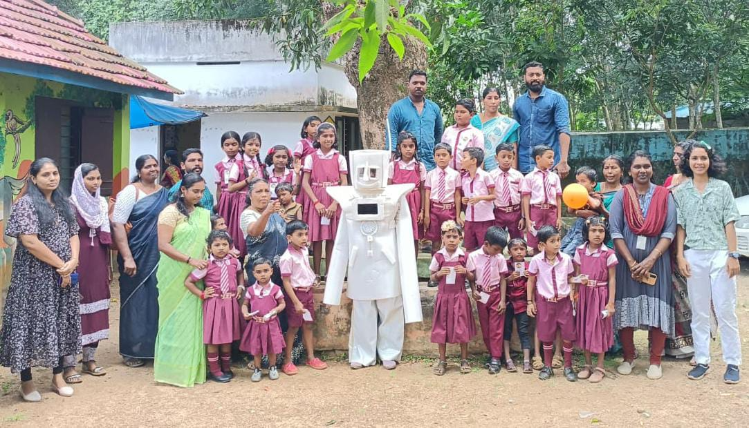 space-moon-nasa-up-school-changa-vellanad