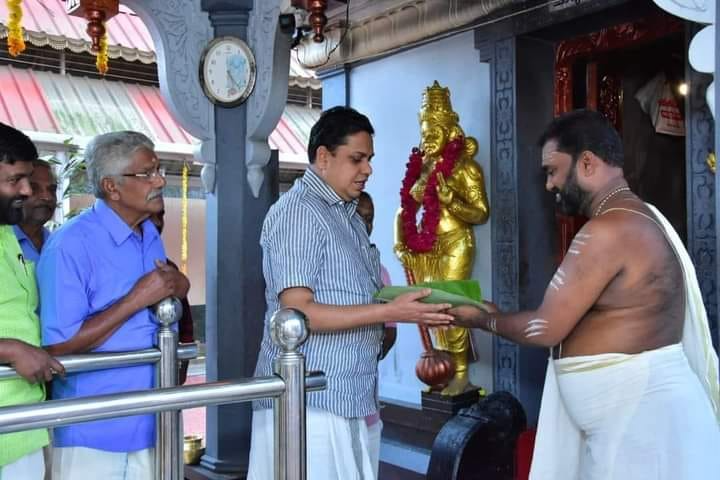 shamseer-muslim-hindu