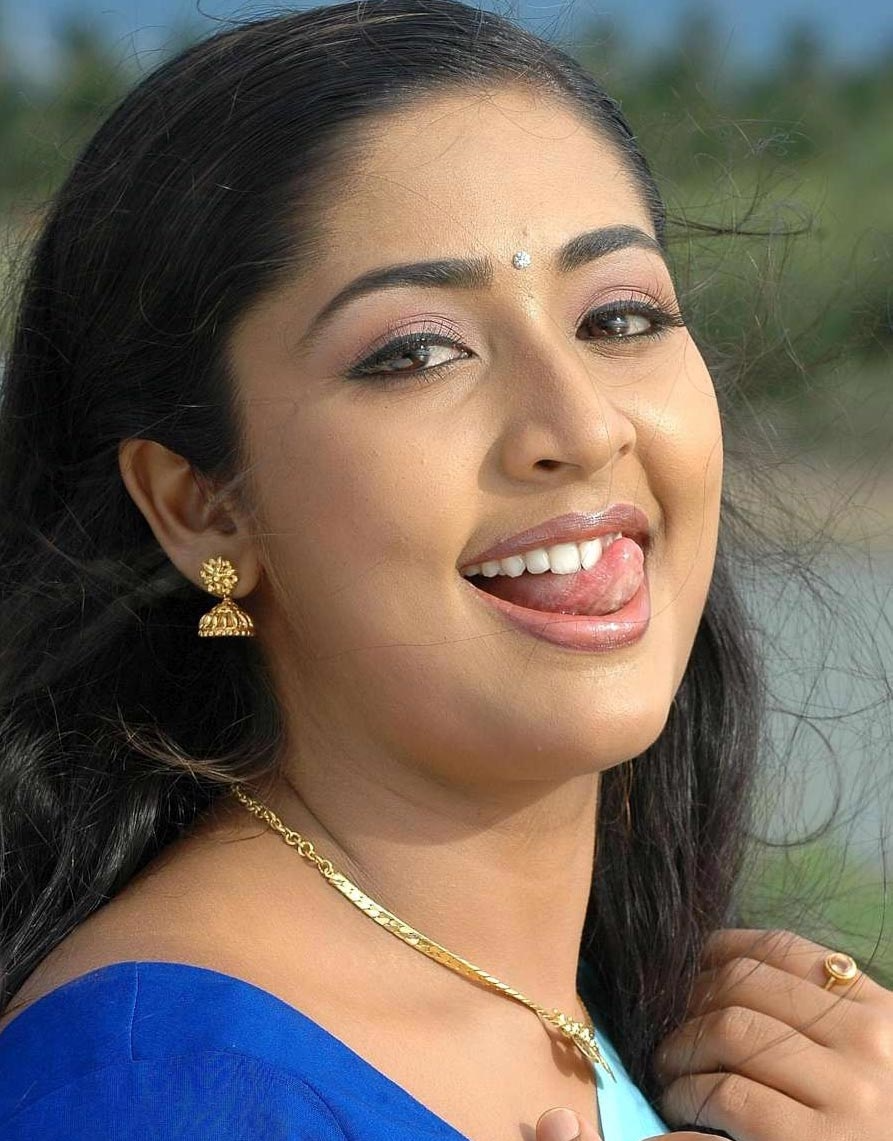 Navya_2BNair_2Bprofile_2Bfamily_252C_2Bwiki_2BAge_252C_2BAffairs_252C_2BBiodata_252C_2BHusband_252C_2BHeight_252C_2BWeight_252C_2BBiography_2Bgo_2Bprofile_2B2